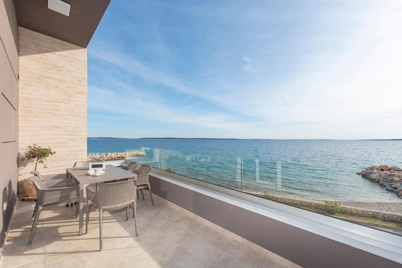Villa Eni Apartments 2 Mandre Ngoại thất bức ảnh