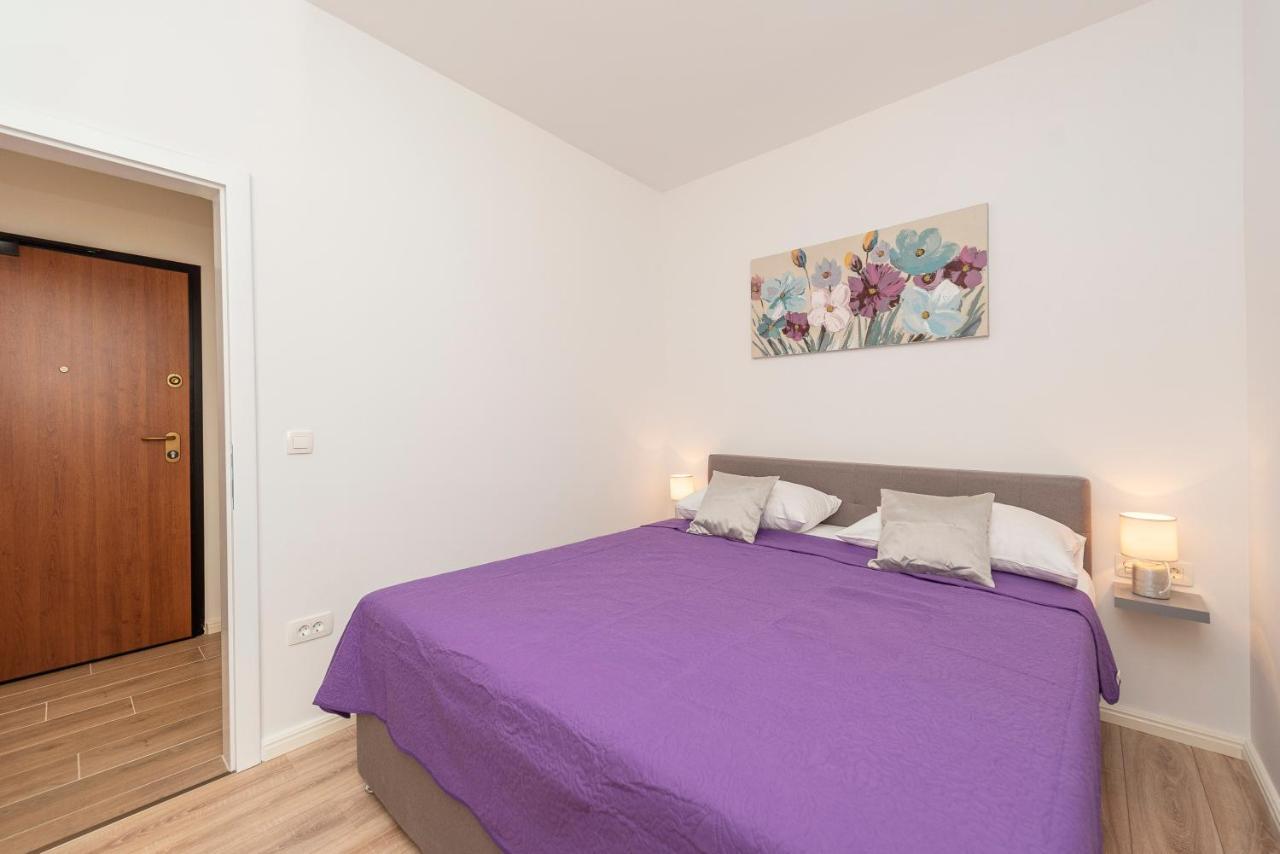Villa Eni Apartments 2 Mandre Ngoại thất bức ảnh