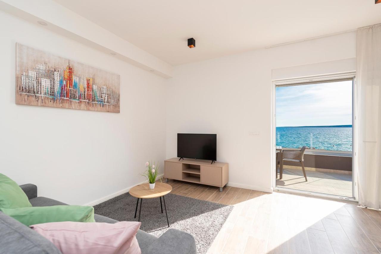 Villa Eni Apartments 2 Mandre Ngoại thất bức ảnh