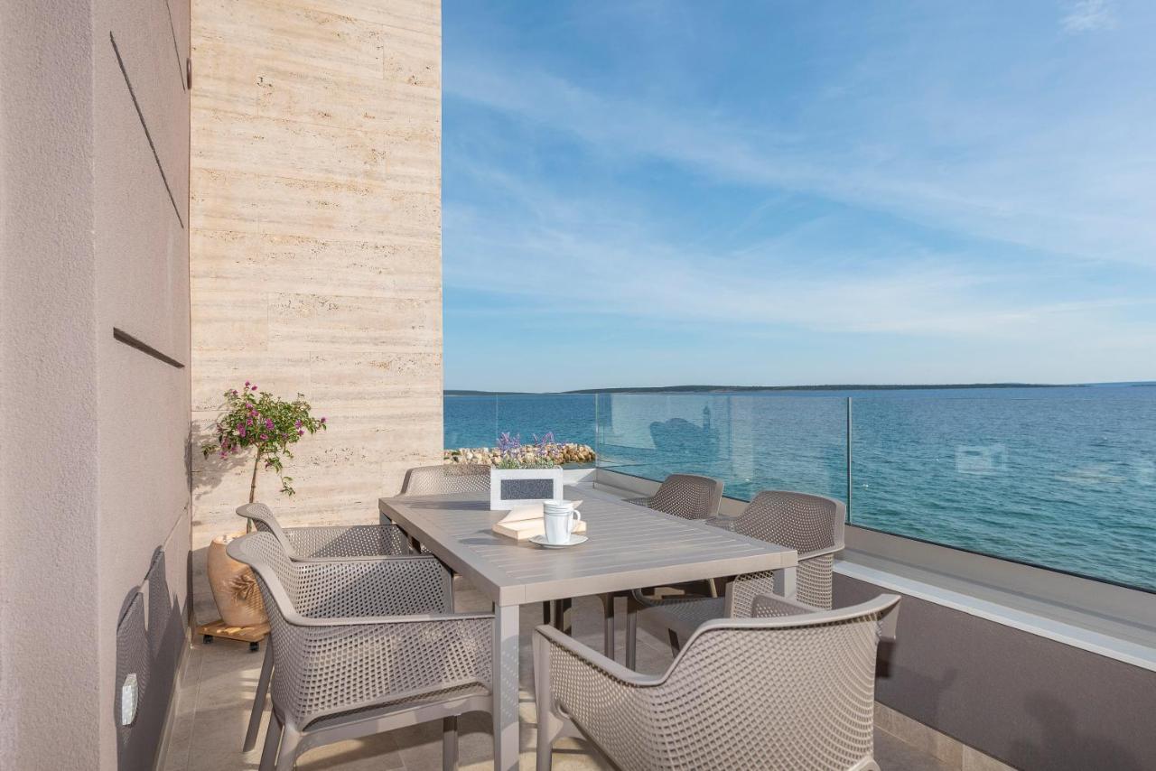 Villa Eni Apartments 2 Mandre Ngoại thất bức ảnh