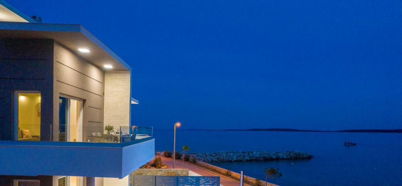 Villa Eni Apartments 2 Mandre Ngoại thất bức ảnh